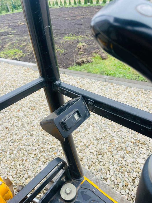 Міні екскаватор JCB 8018