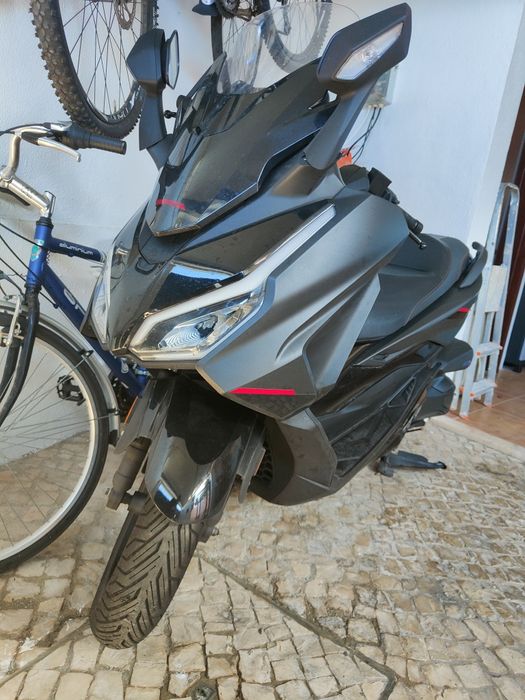 Honda Forza 350 SE 2025