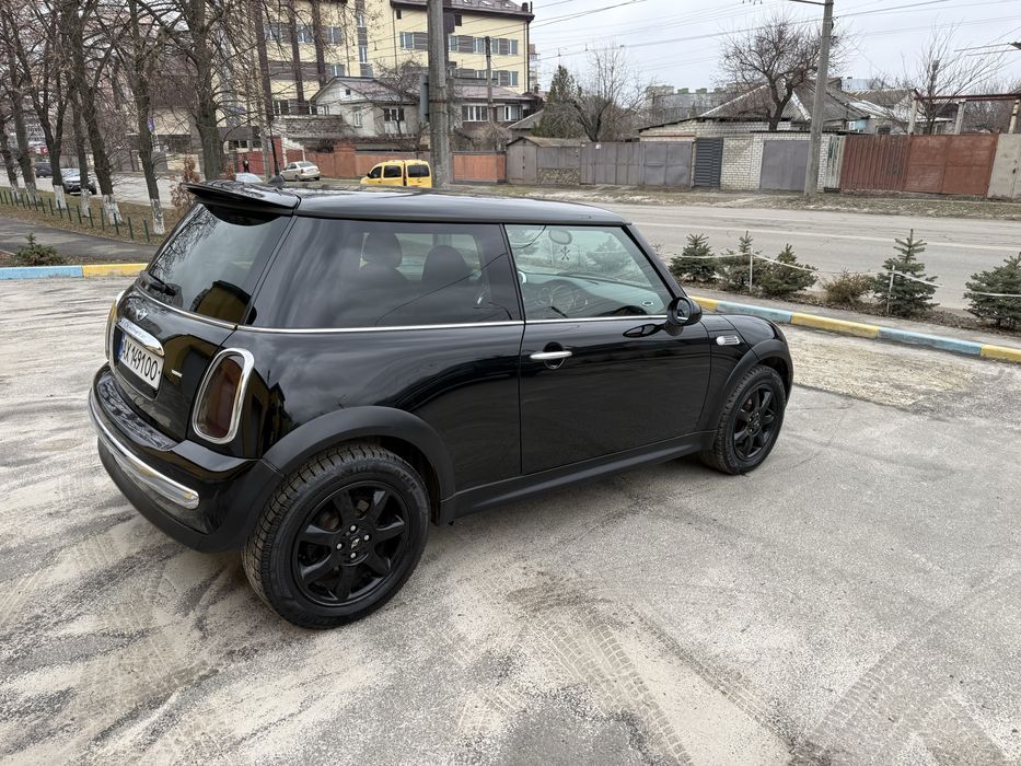 Продам Mini Cooper