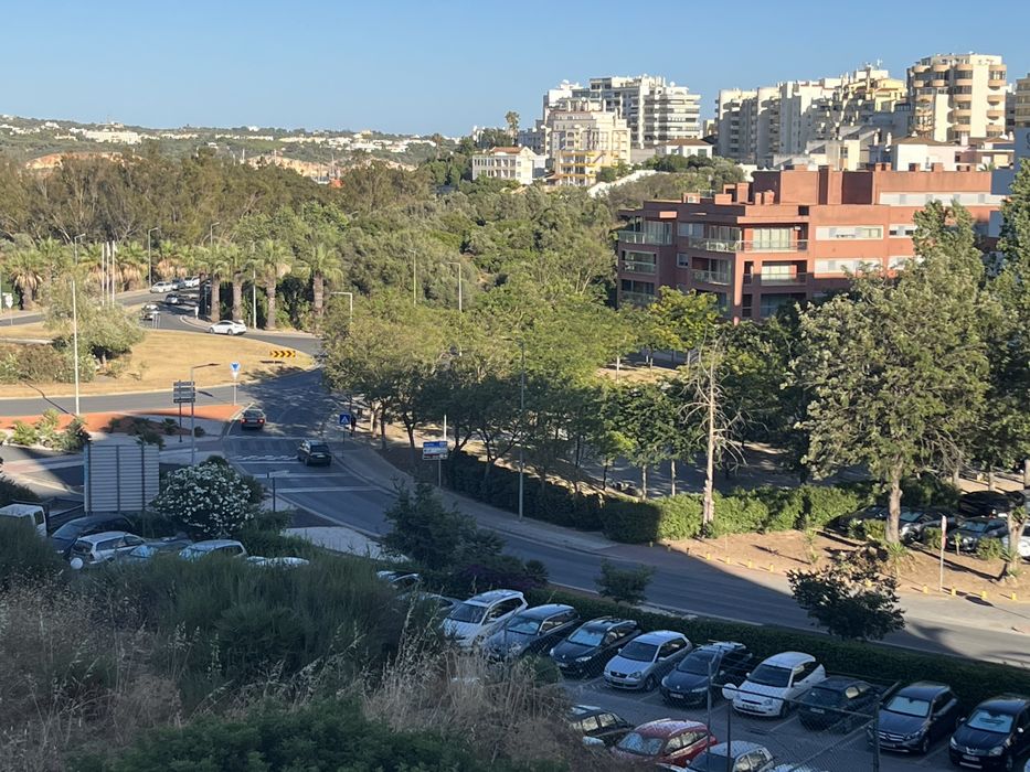 Arrenda-se Apartamento T1+1