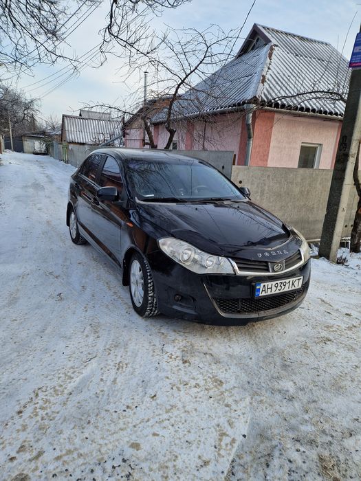 Авто в хорошому стані нефарбоване