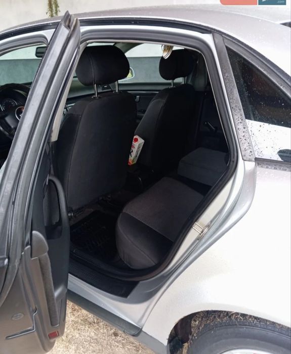 Продаю авто в хорошому стані 3900 газ бензин без торга