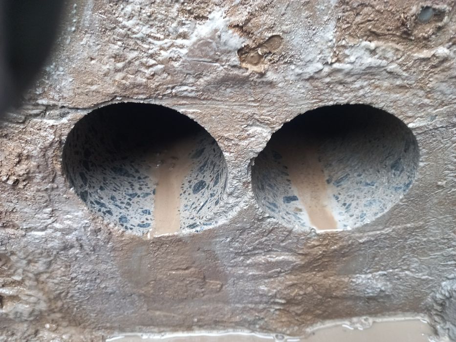 Алмазне буріння (свердління) отворів в бетоні, цеглі, камені