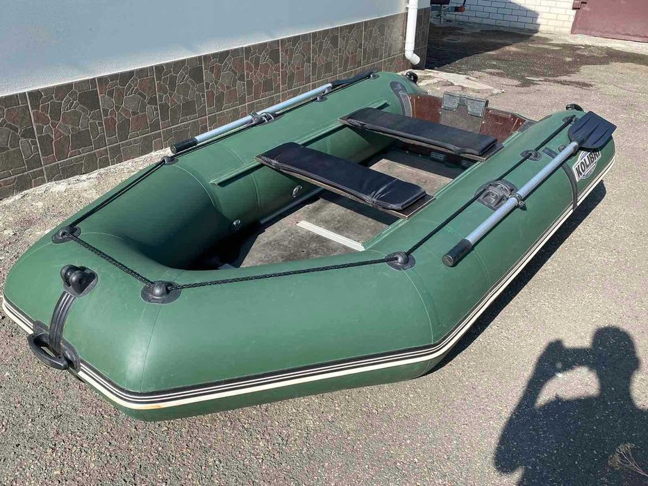 срочно!!! продам лодку з мотором