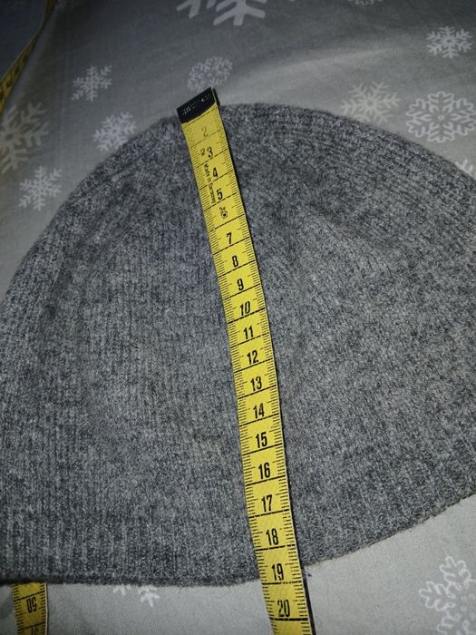 Czapka solar nie gryzie