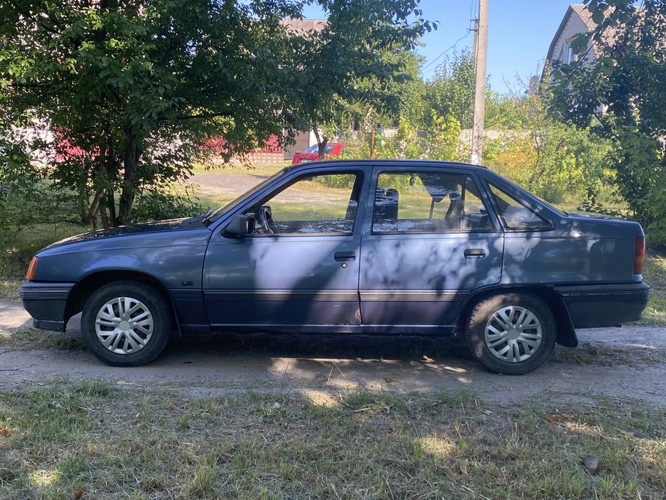 Продам Opel 1.3 Г/Б