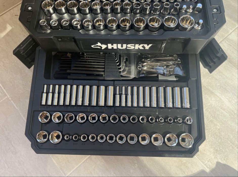 Оригінальний набір інстументів Husky на 290 предметів з США