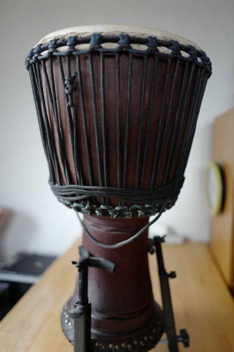 Tradycyjne Djembe z Gwinei (dla profesjonalisty, pasjonata)