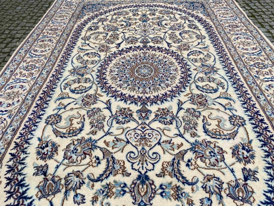 Nowy dywan perski Nain z jedwabiem 310x195 sklep 28.000 tys