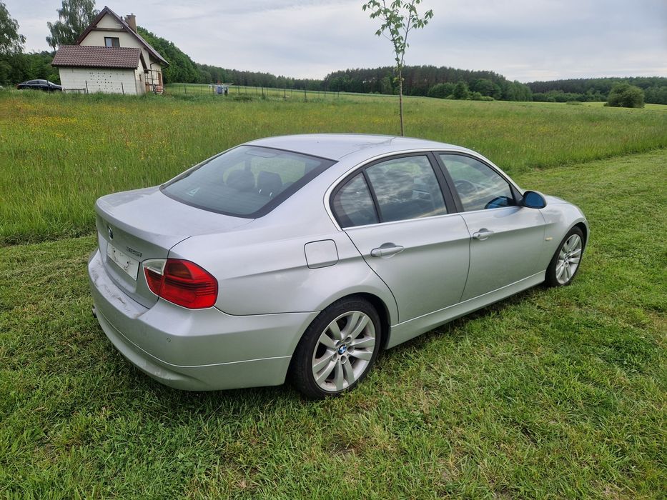 Bmw e90 2007r 325i 218km angol na części