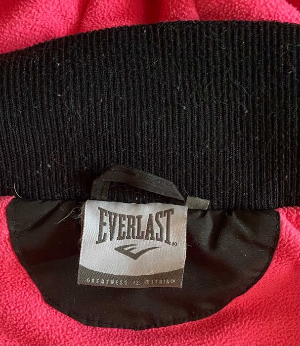 куртка зимова жіноча