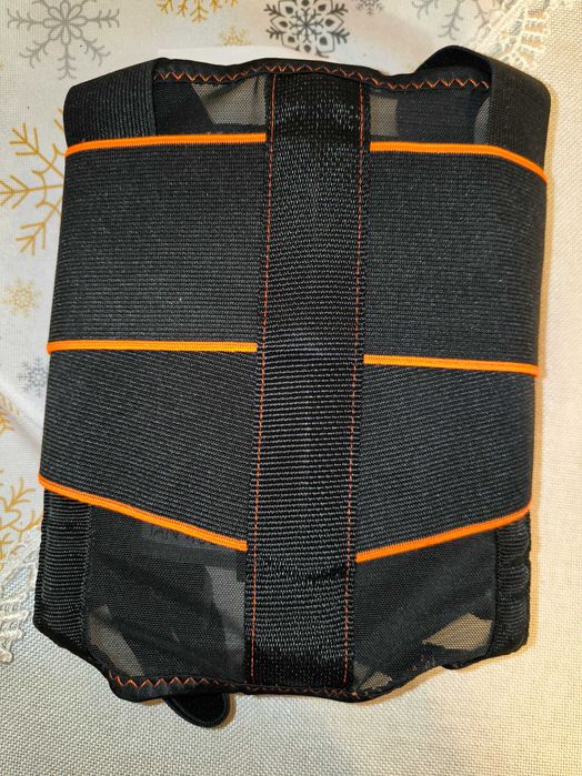 Pas na plecy nowy L-XL