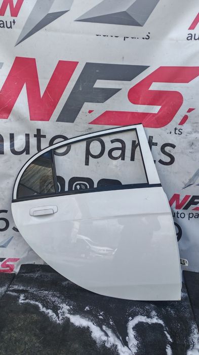 Двері задні праві Peugeot ION-Mitsubishi Miev-Citroen c-zero