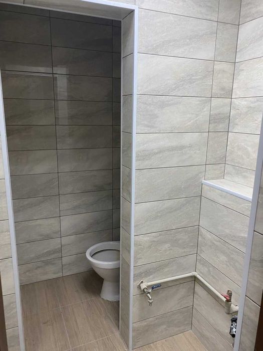 Продам комерційне приміщення 95 м². Горішні Плавні