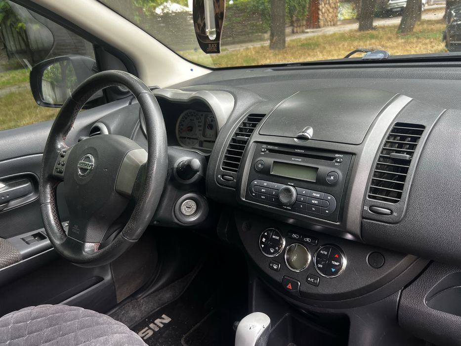 Продам Nissan Note