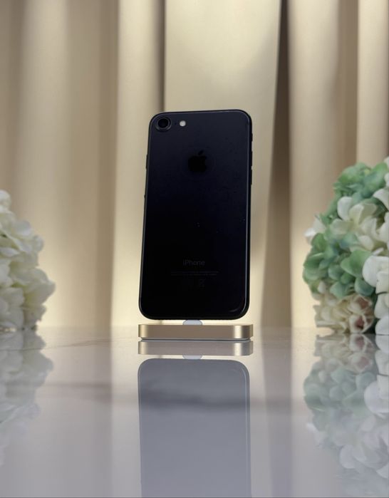 Оригінальний iPhone 7 Neverlock 32GB Black (Магазин Гарантія)