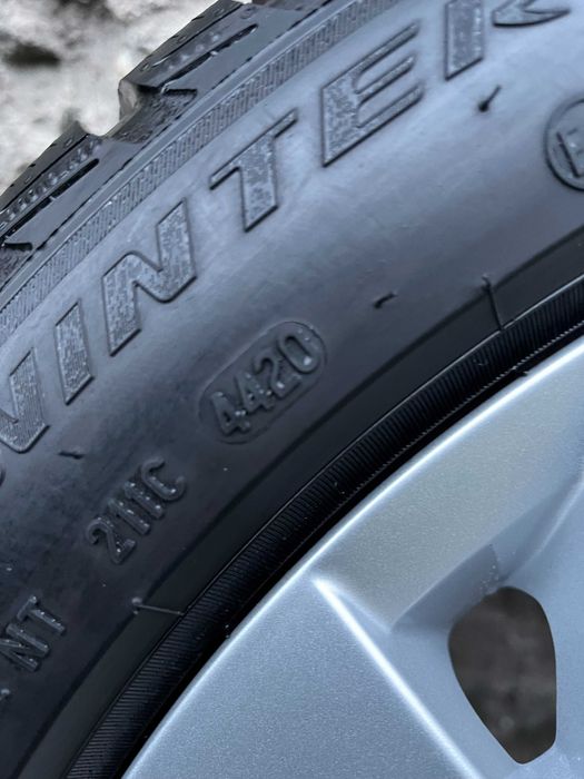 Koła Alufelgi 17" Vw Golf 8 5x112 Et 46 zima 205/50/17 stan igła