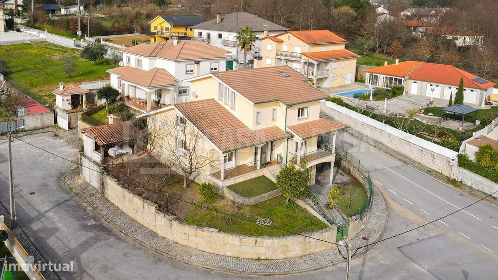 Moradia Isolada V4 em Mioma, Sátão