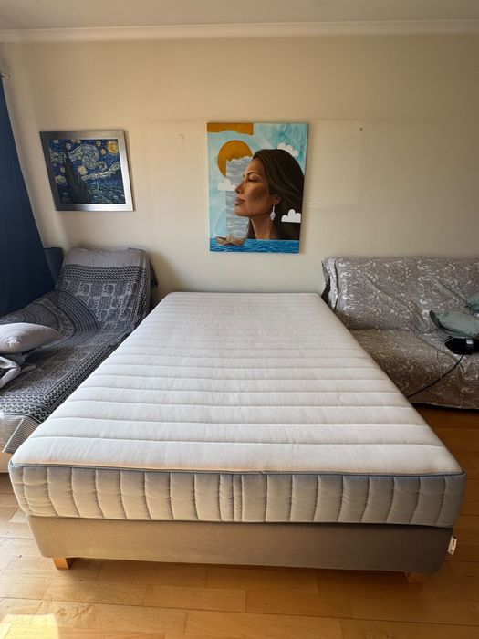 Cama Ikea Semi-Nova 1.40x2.00