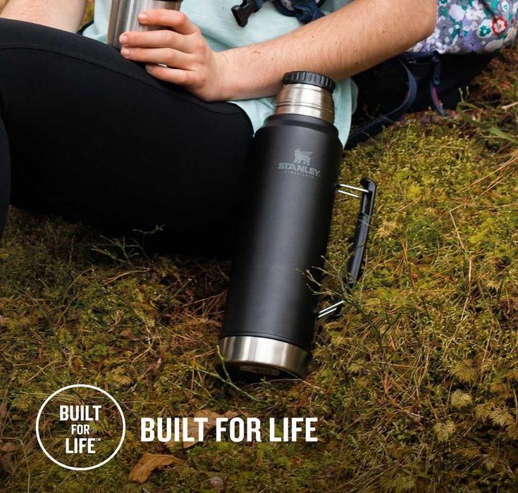 Stanley Classic Bottle 1.0л. USA-719 - Чорний Black 2.0 -  1897 грн.