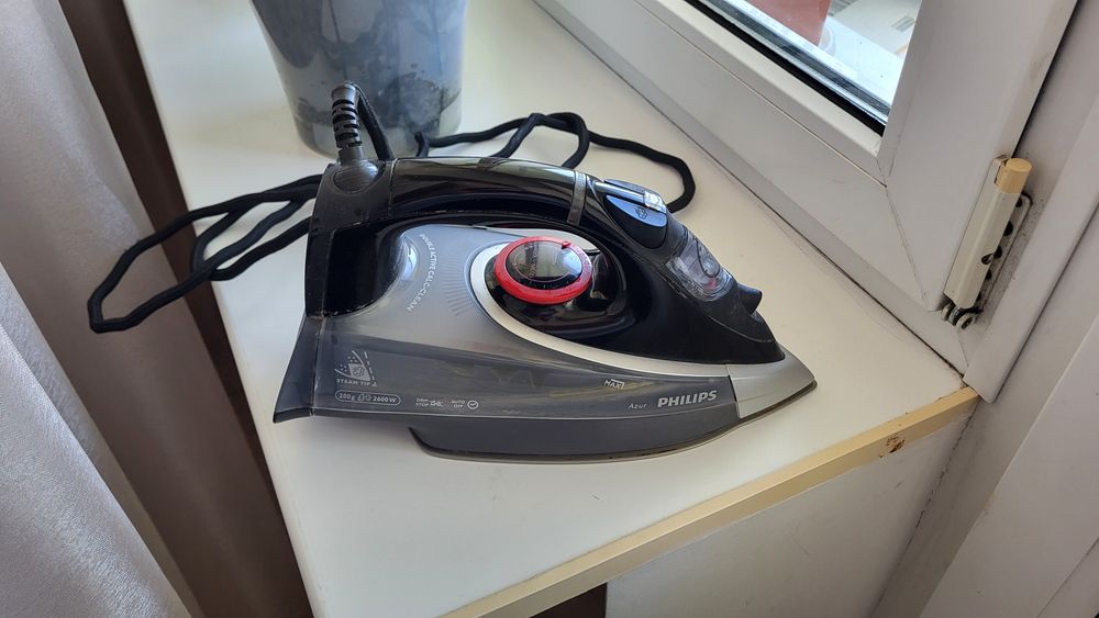 Утюг Philips Azur