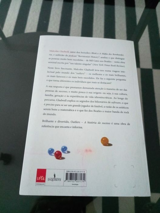 Livro - Outliers