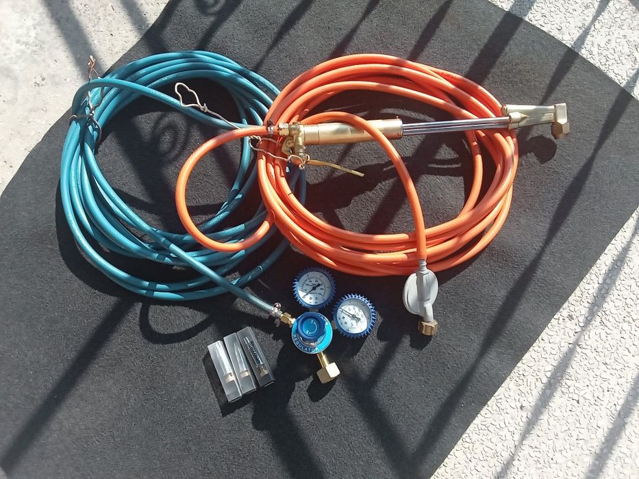 Zestaw do cięcia palnikiem tlen-propan butan.