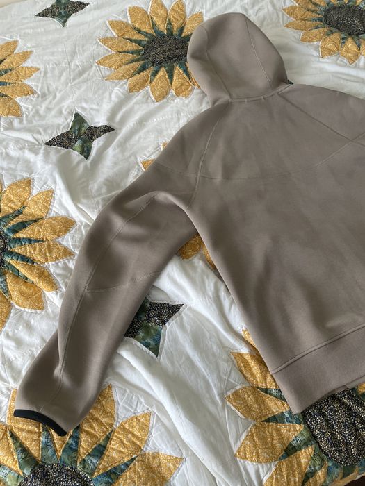 Nike Tech Fleece Beje M Original