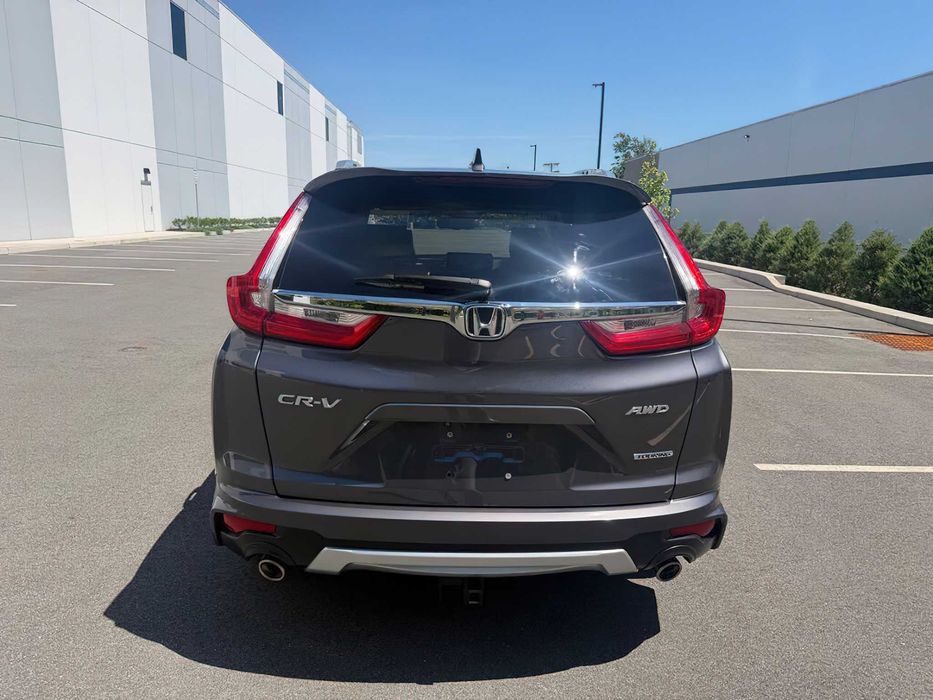 Honda CR-V Touring      2018