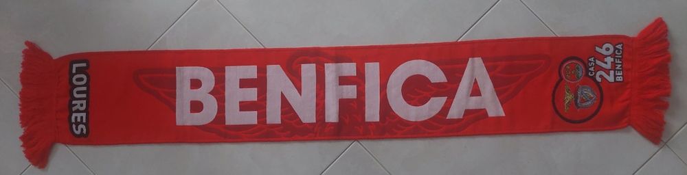 Cachecol Benfica.