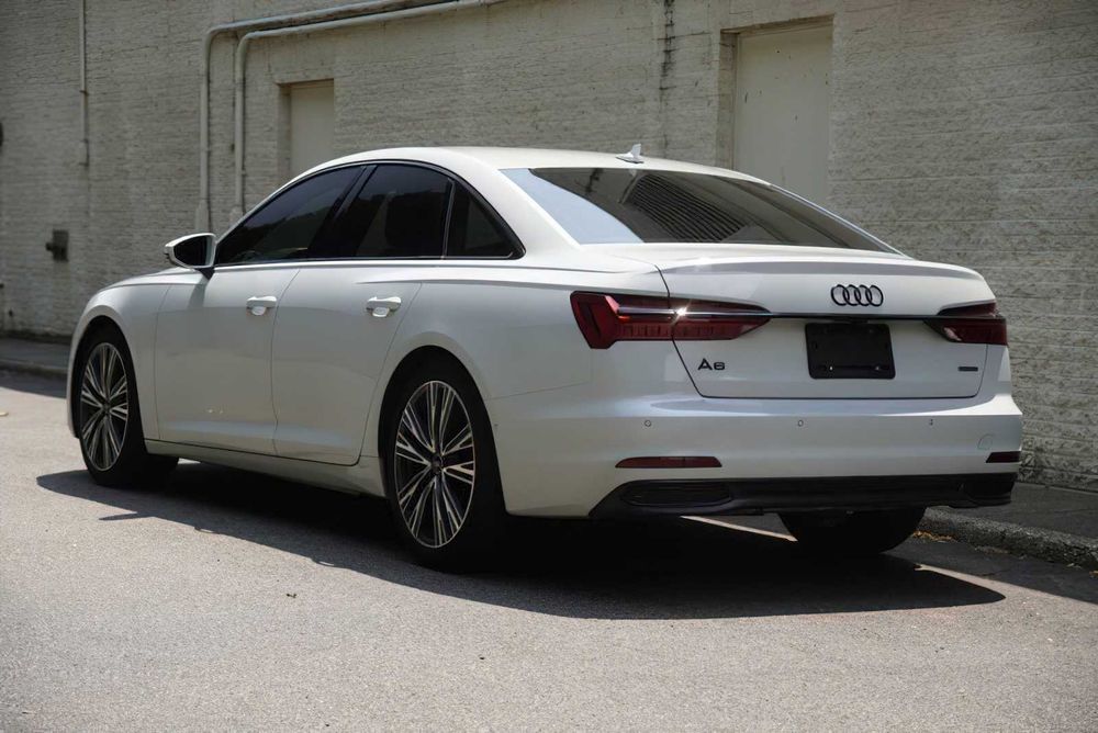 Audi A6 2.0      2023