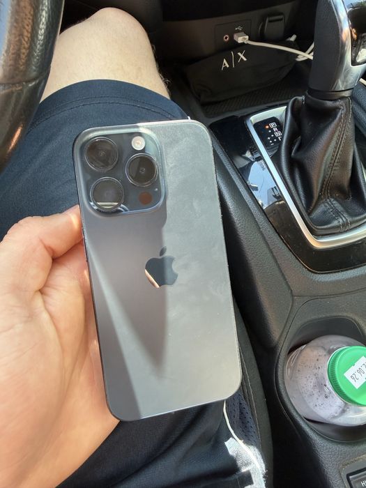 Iphone 15 pro 256 eSim