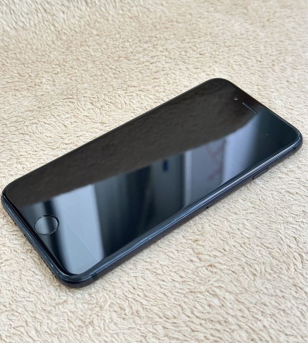 iPhone 7 32gb black, батарея 73%