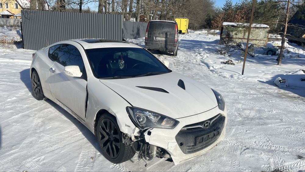Hyundai Genesis Coupe 2013
