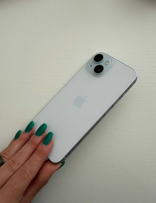iPhone 15 niebieski 256GB