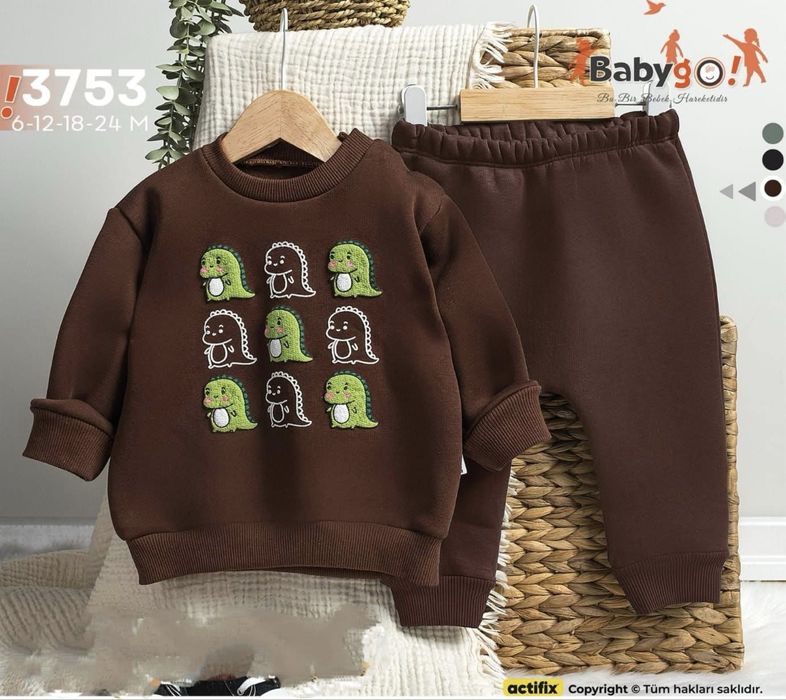 Ocieplany dres chlopiecy dinozaur 80