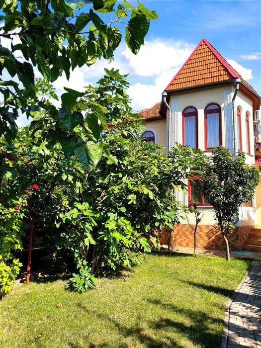 Продам ЧЕТЫРЕ таунхауса, Одесса, море 7-мь мин. пешком 10-ст.Б.Фонтана