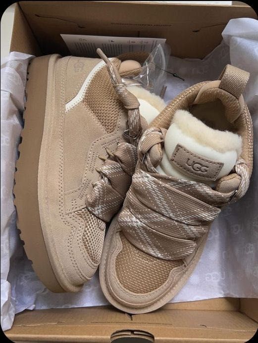 Ugg sznurowane jasne