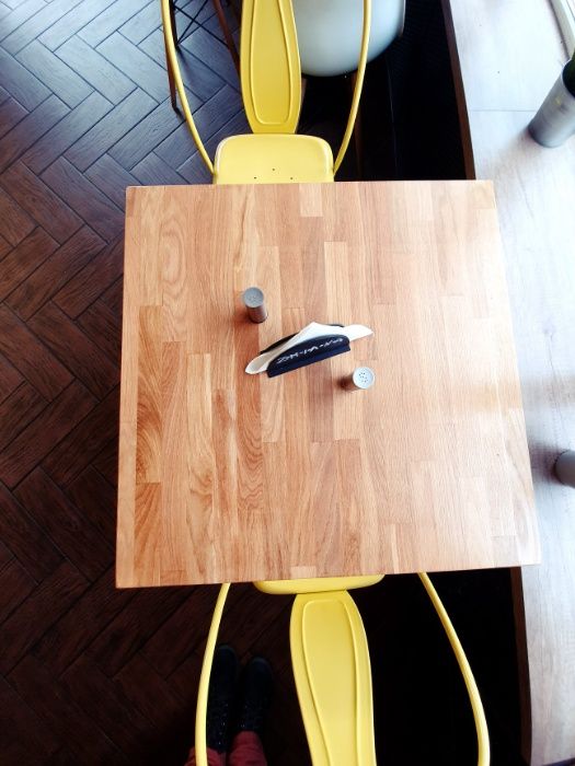 Stoły do restauracji stoliki na jednej nodze drewniane dębowy 70x70x3
