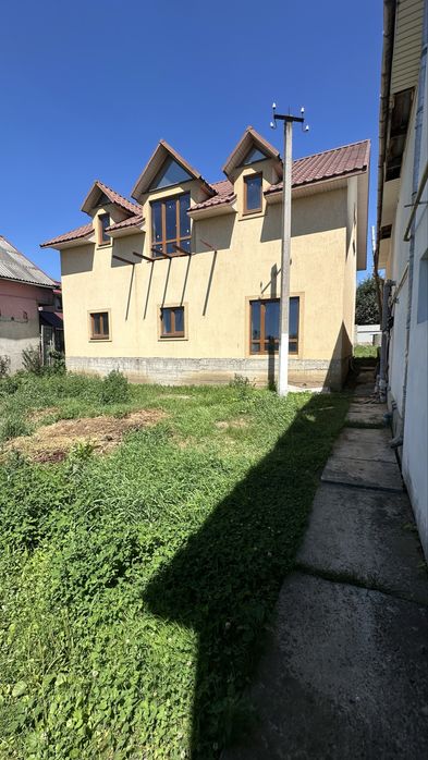 Продаж; Чернівці; Будинок; Приміщення; В. Кучурів; Ділянка;