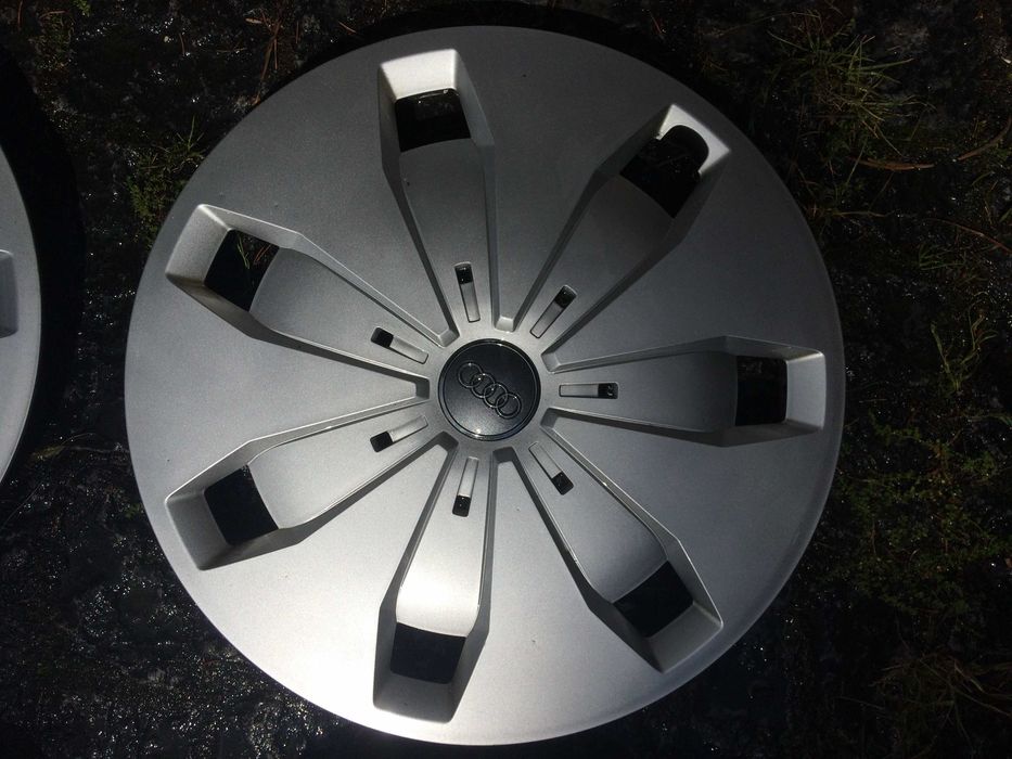 Kołpaki oryginalne OEM Audi A3 A4 8P 8V B7 B8 B9 Q2