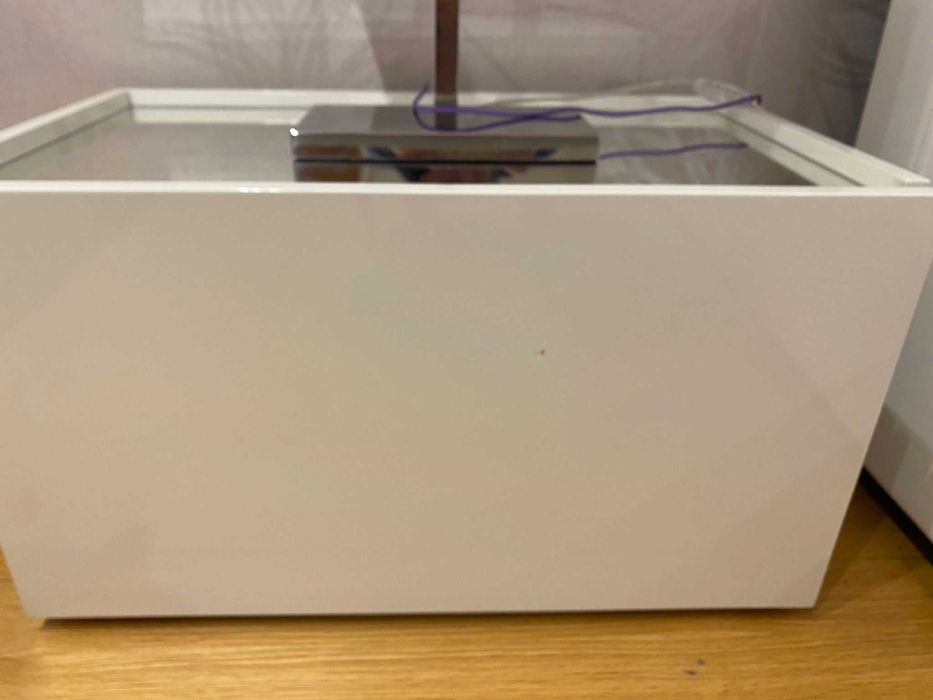 Quarto de Casal completo (cama, mesas cabeceira, consola)