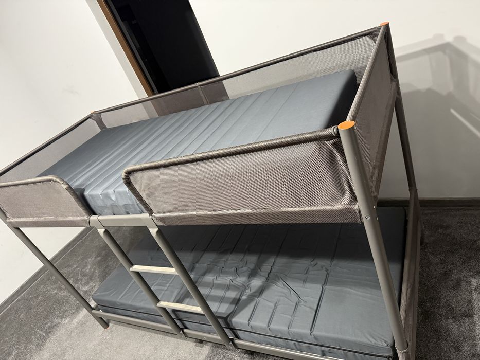 Ліжко IKEA з матрасами