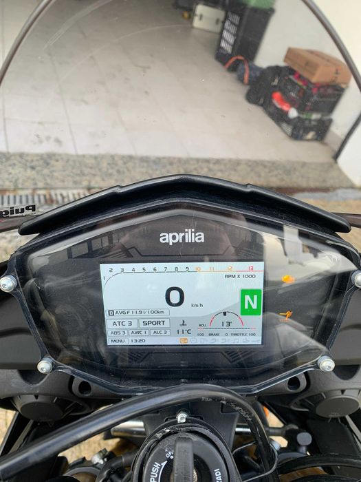 Aprilia Tuono 1100 V4