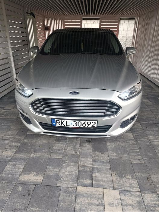 Ford Fusion USA 1.6 /132kW
