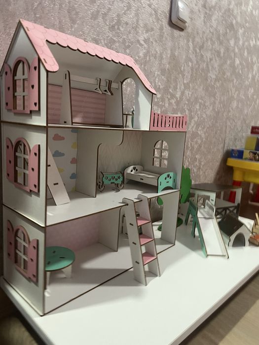 Ляльковий будинок для куколок лол lol