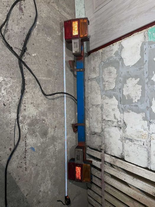 Belka świetlna z lampami do przyczepy,maszyn rolniczych,transportowych