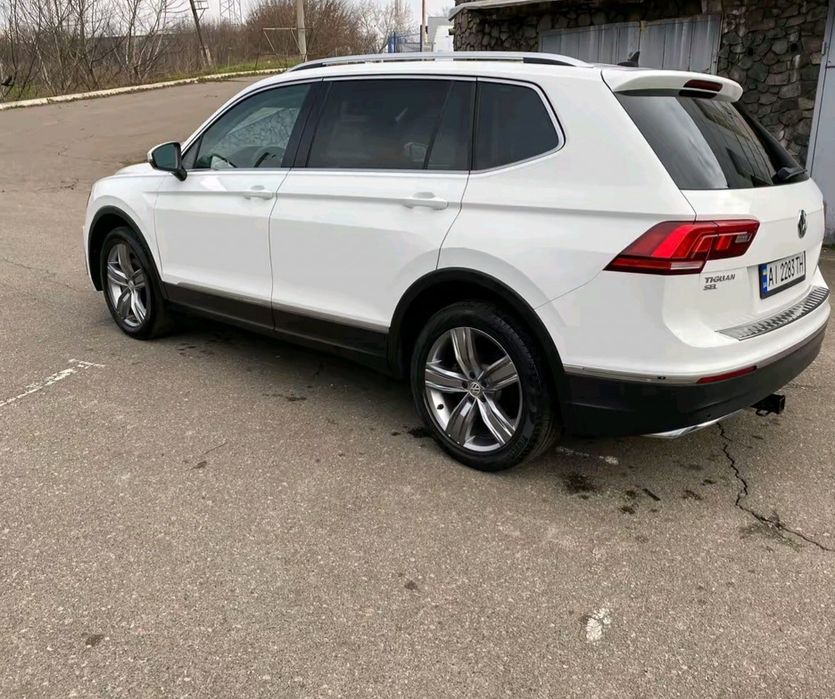 Продам Tiguan SEL premium+ R Line