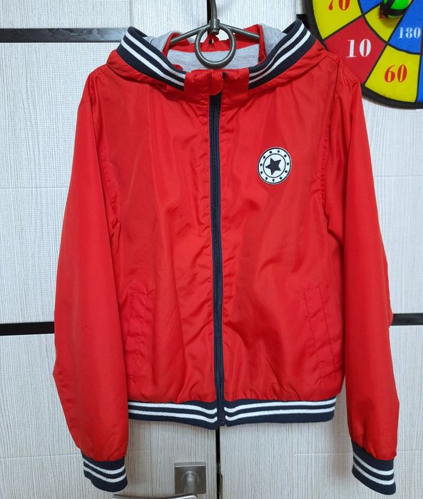 Ветровка куртка 140 розмір