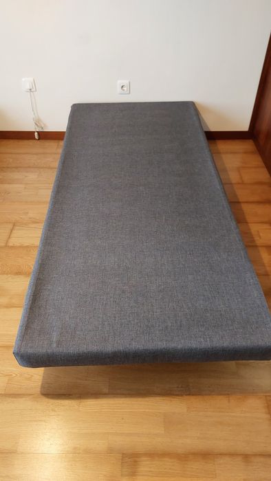 Conjunto cama e colchão